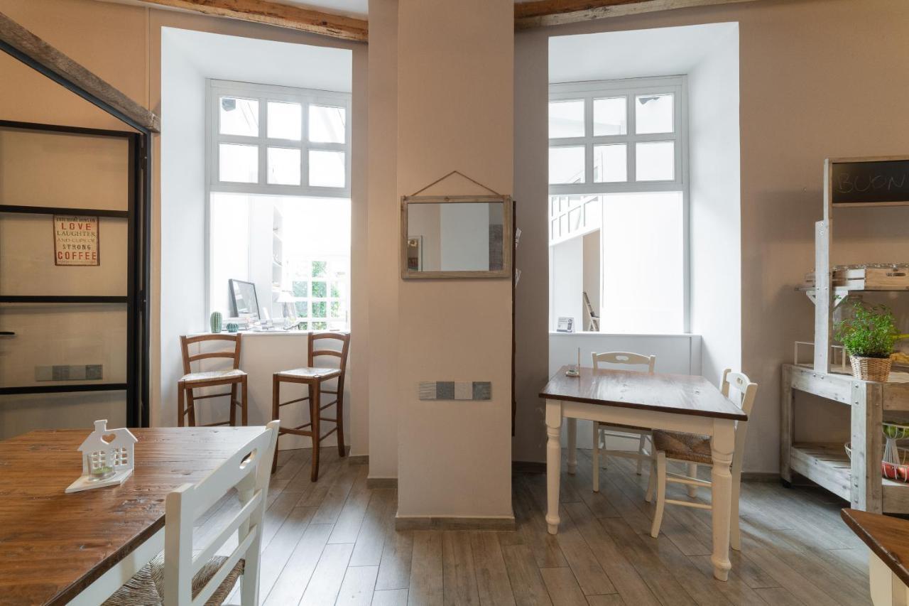 Cas'E Charming House Hotell Caserta Eksteriør bilde