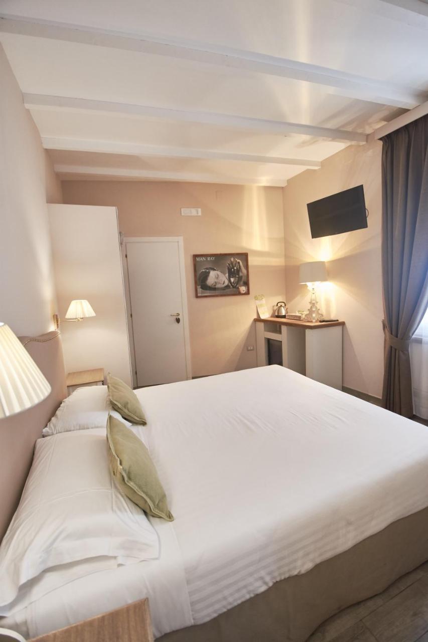 Cas'E Charming House Hotell Caserta Eksteriør bilde